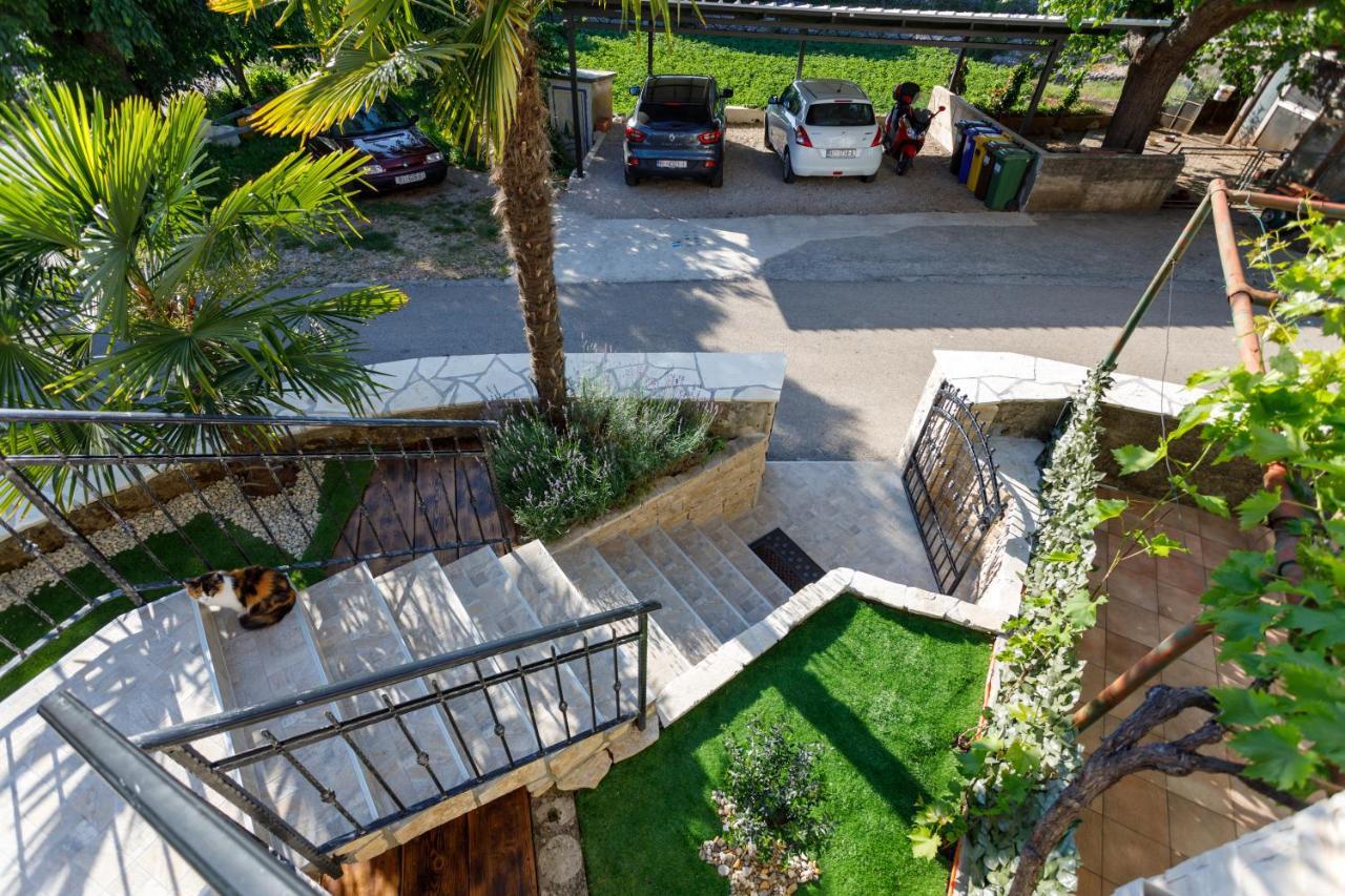Rustic Apartment Evelin Đảo Krk Ngoại thất bức ảnh